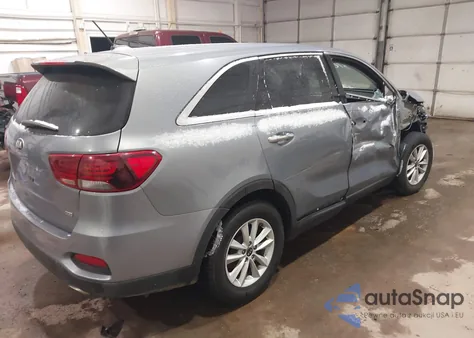 2019 Kia Sorento 2.4L L из США, поврежденный, VIN 5XYPG4A39KG603732